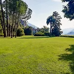 Nona Lakeside At Patrician *