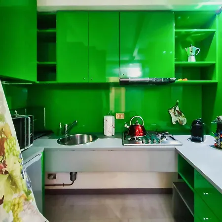 Nona Lakeside At Patrician *