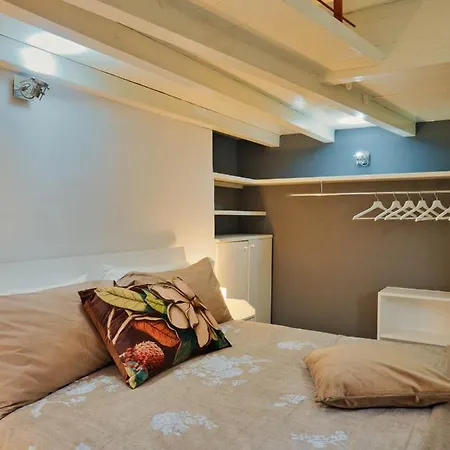 Nona Lakeside At Patrician * Bellagio