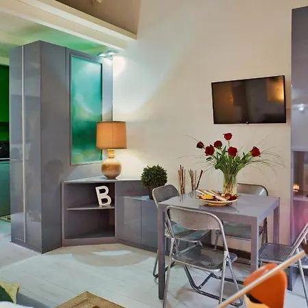 Nona Lakeside At Patrician * Bellagio