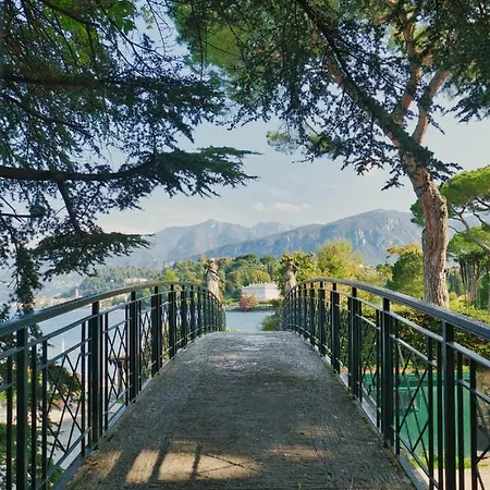 Nona Lakeside At Patrician *