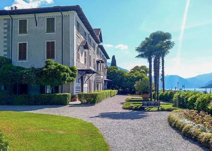 Nona Lakeside At Patrician *